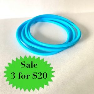 SKY BLUE 5pc Rubber Gummy Bracelets Silicone Jelly Wristbands 80s retro set band